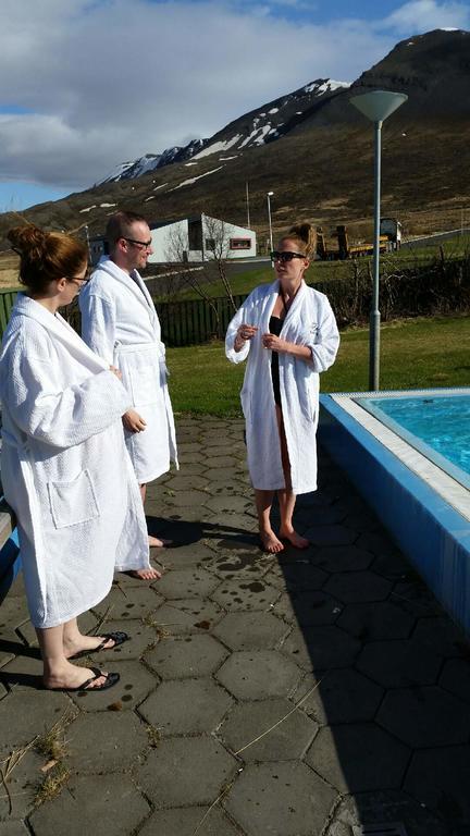 Hunavellir Guesthouse Blonduos Eksteriør bilde
